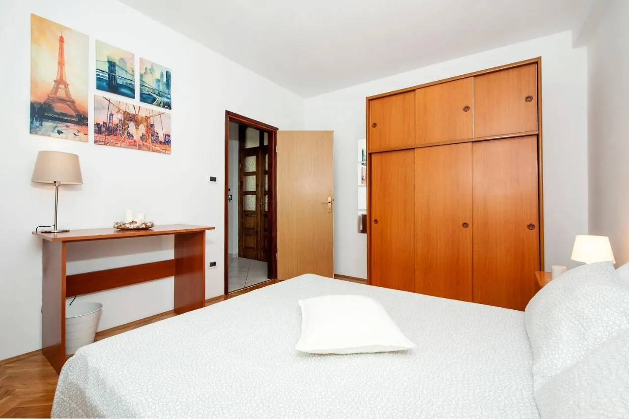 Apartments Anamarija Rovinj